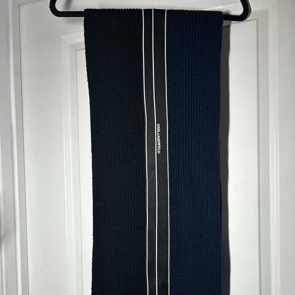 Karl Lagerfeld Men's Two-Tone Logo‎ Stripe Scarf